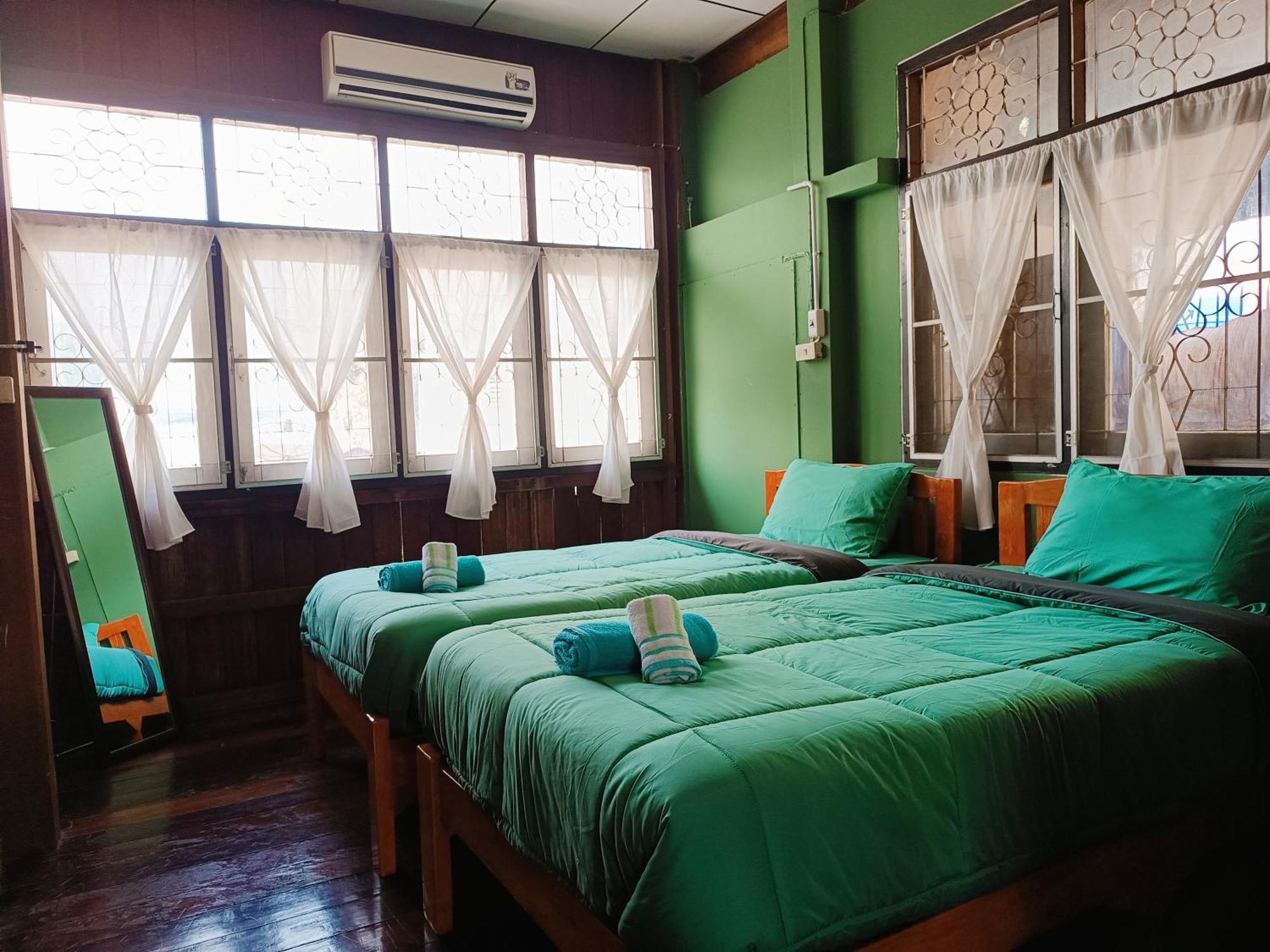 Pai Baan Homestay ปายบ้าน โฮมสเตย์ ถนนคนเดินปาย Exterior foto