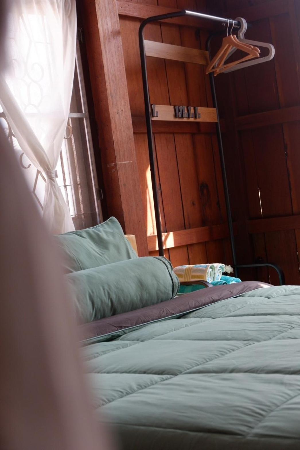 Pai Baan Homestay ปายบ้าน โฮมสเตย์ ถนนคนเดินปาย Exterior foto